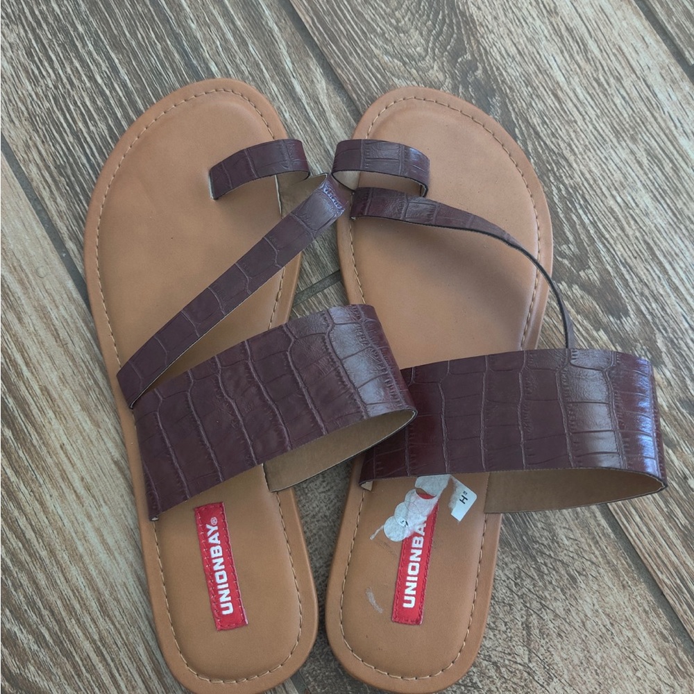 Unionbay Sandals sz 8.5